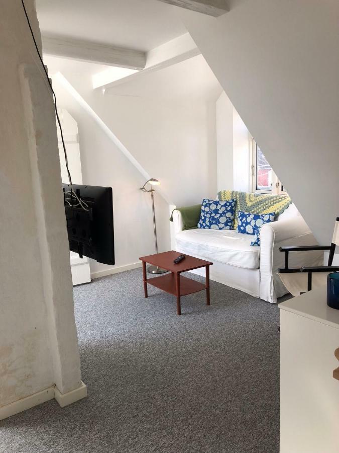 Det Lille Rode Hus Villa Nyord Buitenkant foto
